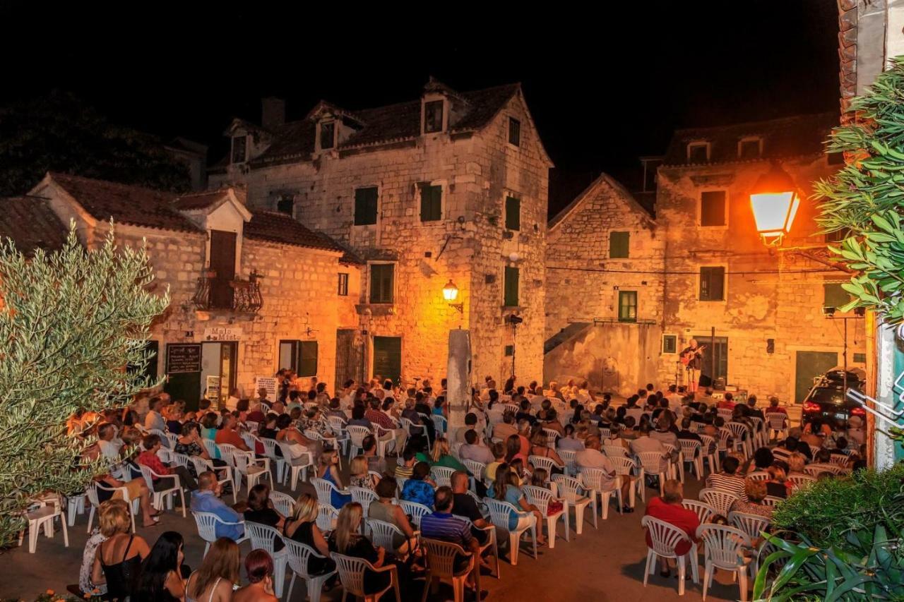 Apartman Visic 1692 Kaštela Esterno foto